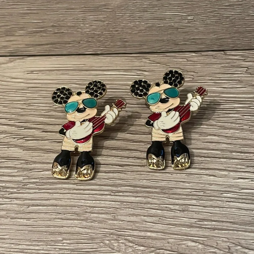 3/$35 Mickey Mouse - Mickey and Friends // Disneyland Disney World Earrings - Picture 2 of 5